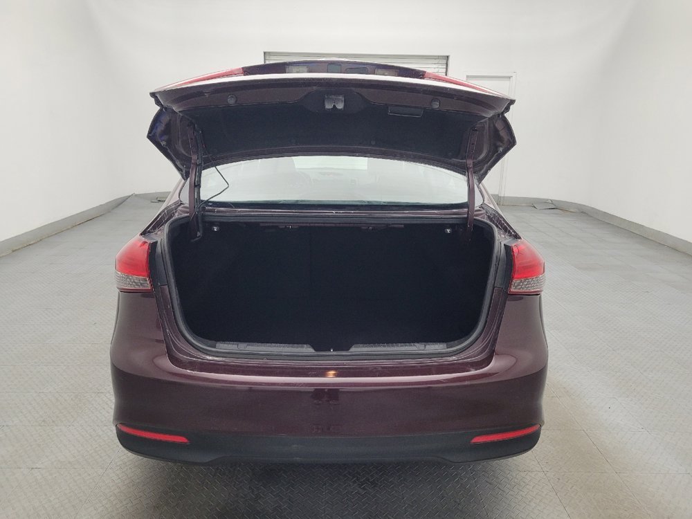 Used 2017 Kia Forte LX image 29