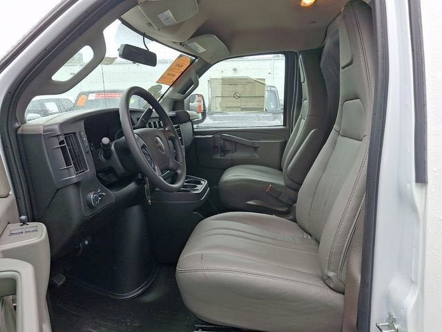 New 2024 GMC Savana 2500 w/ Driver Convenience Package RWD image 5