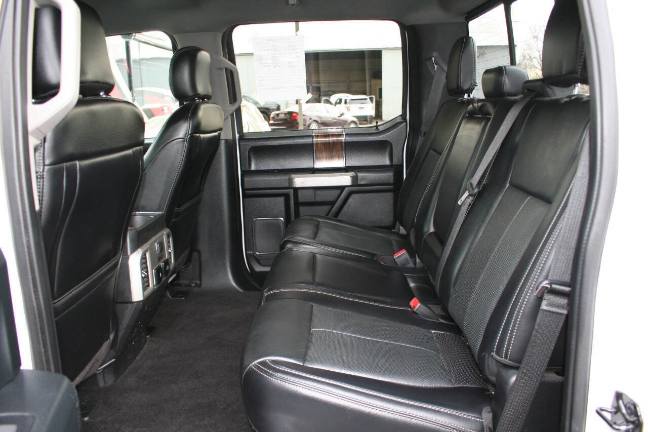 Used 2019 Ford F150 Lariat w/ Equipment Group 502A Luxury AWD/4WD image 29