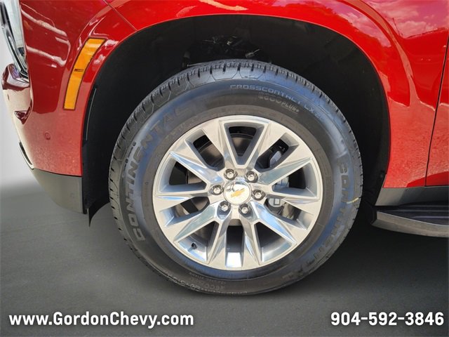 New 2025 Chevrolet Suburban Premier w/ Sun And Tow Package image 13