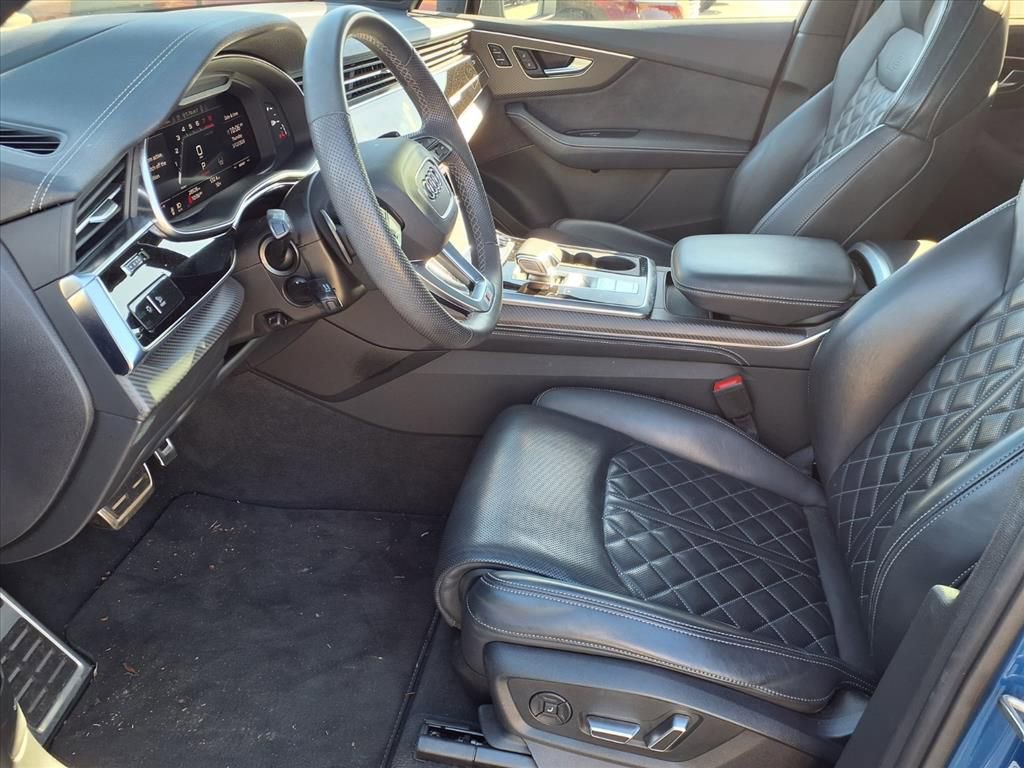 Used 2025 Audi SQ7 Prestige image 17