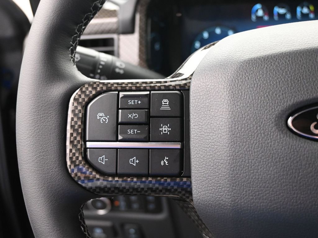 New 2025 Ford F150 Lariat w/ Equipment Group 502A High image 28