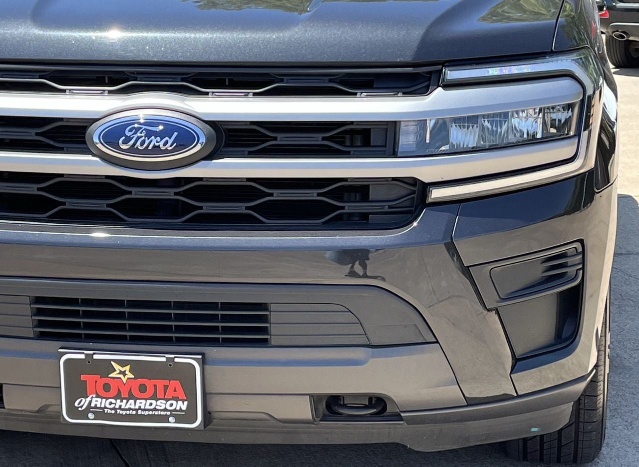 Used 2022 Ford Expedition XLT AWD/4WD image 8