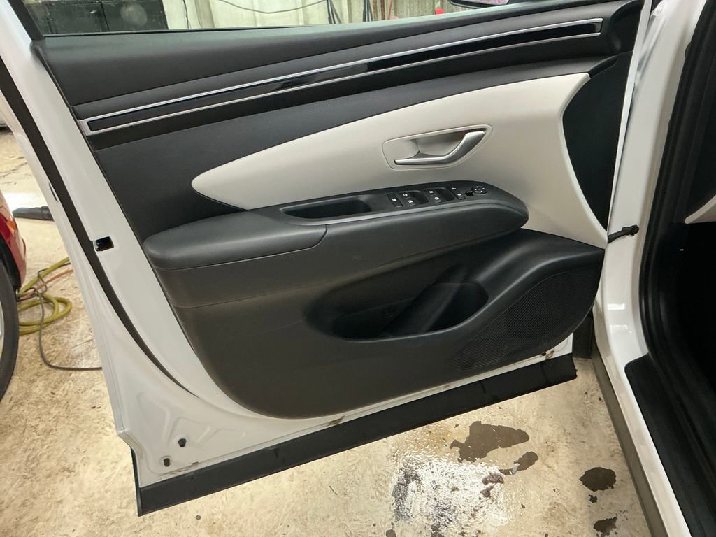 Certified 2024 Hyundai Tucson SEL AWD/4WD image 15