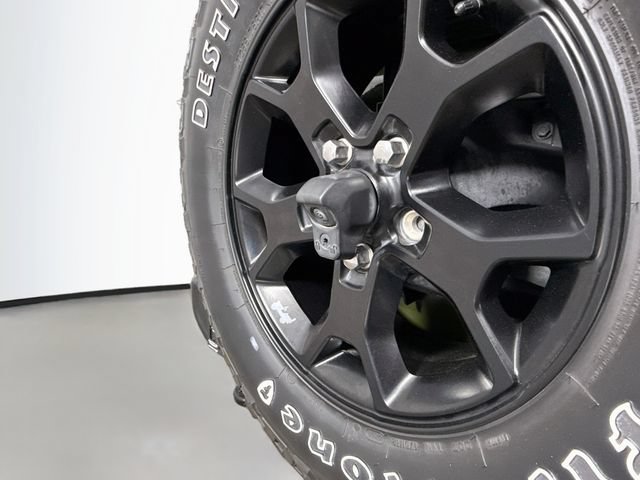 Used 2021 Jeep Wrangler Unlimited Sport AWD/4WD image 37