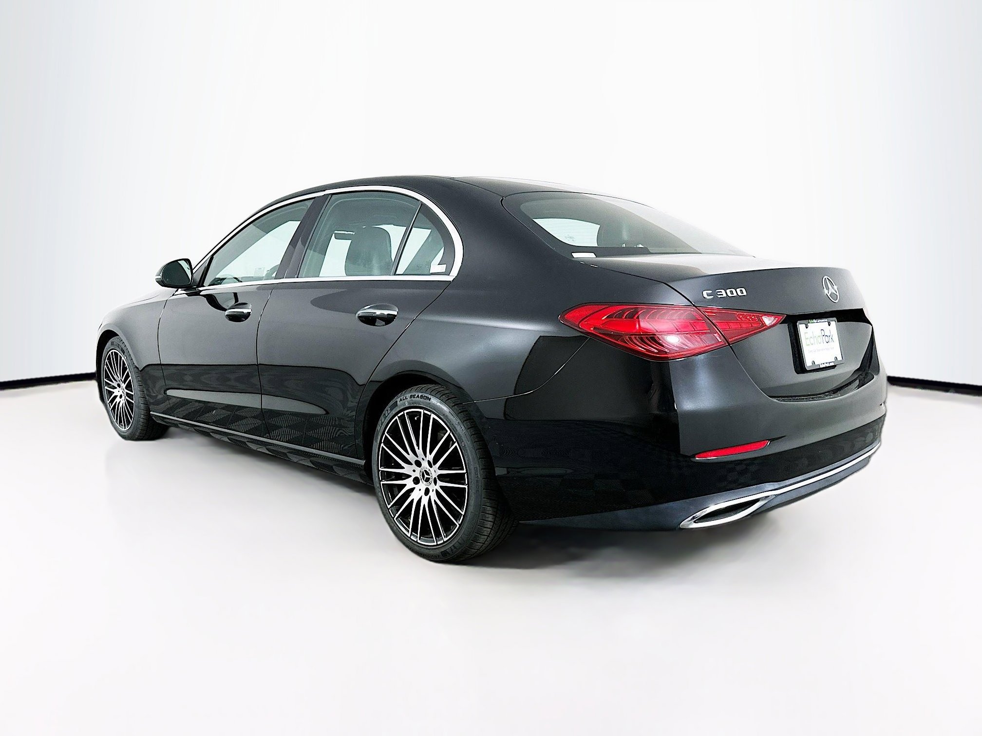 Used 2023 Mercedes-Benz C 300 Sedan image 5