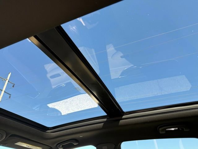 Used 2017 Cadillac XT5 Premium Luxury FWD image 33