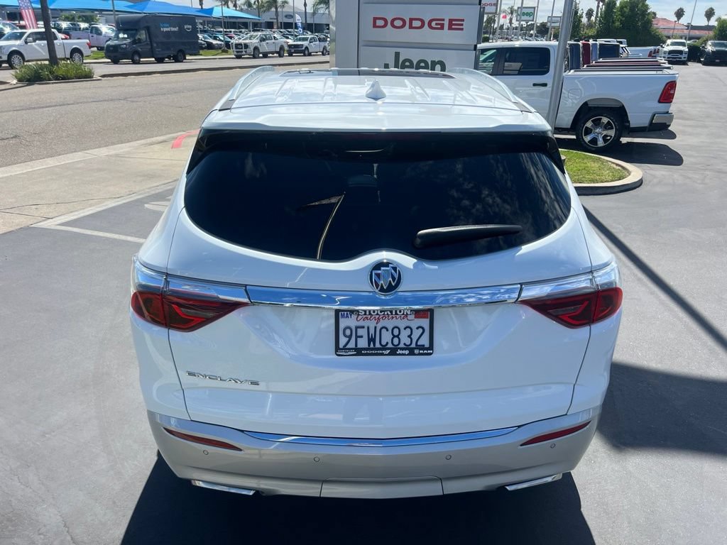 Used 2023 Buick Enclave Essence w/ Experience Buick Package FWD image 20