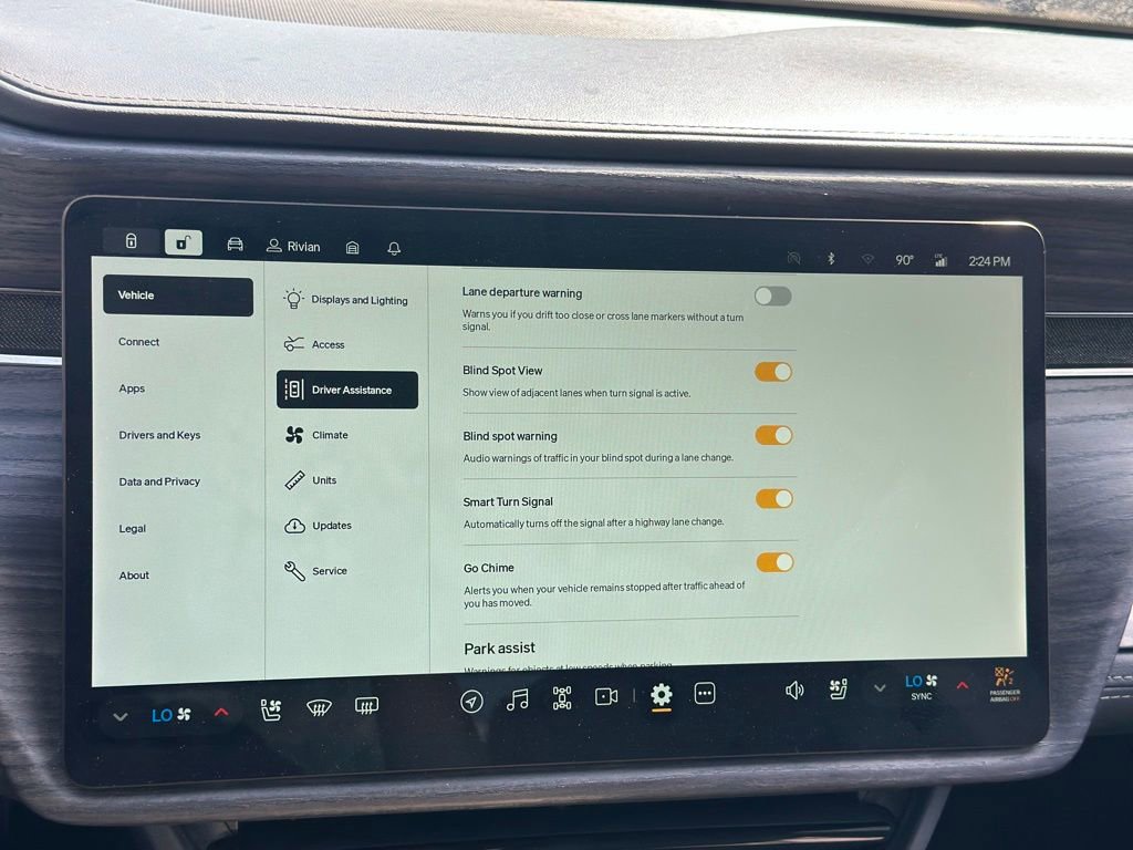 Used 2022 Rivian R1T Launch Edition image 16