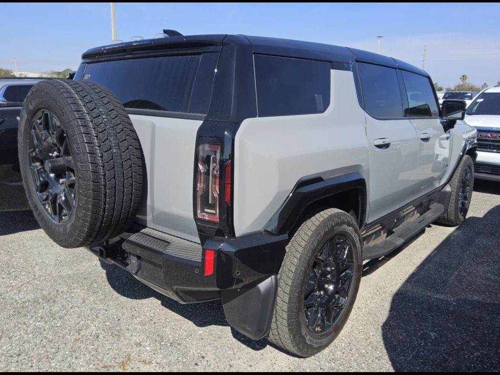 Used 2025 GMC Hummer EV 2X image 9