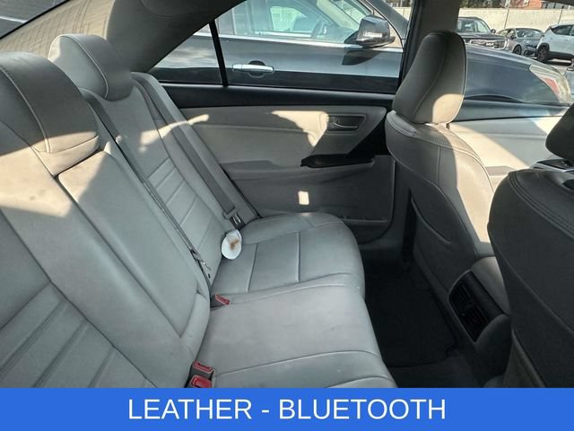 Used 2015 Toyota Camry XLE FWD image 3