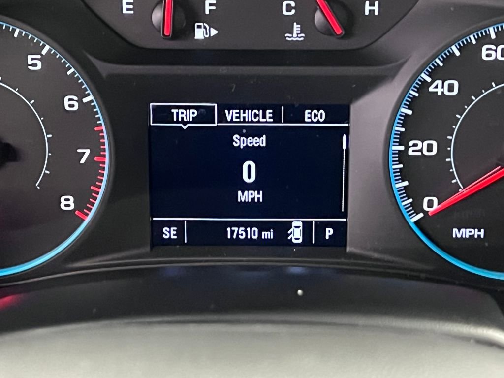 Used 2022 Chevrolet Malibu RS image 21