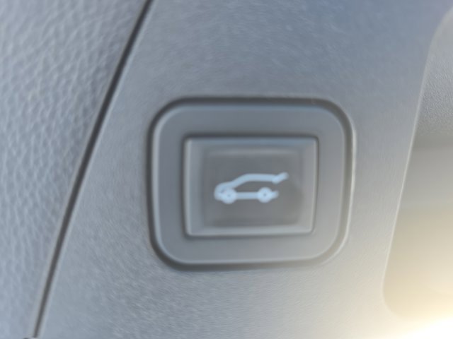 Used 2019 Buick Envision Premium w/ LPO, Active Package image 14