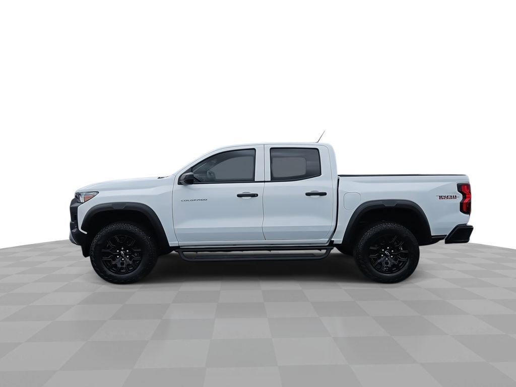 Certified 2023 Chevrolet Colorado Trail Boss AWD/4WD image 5