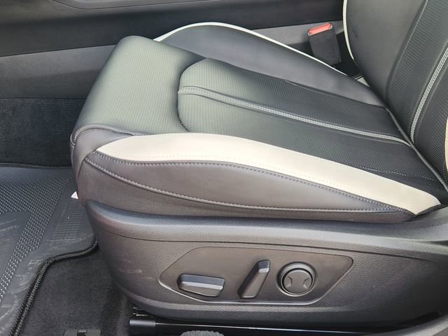 Used 2025 Kia K5 GT-Line image 22