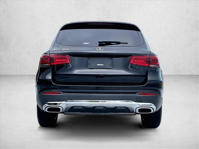 Used 2021 Mercedes-Benz GLC 300 image 4
