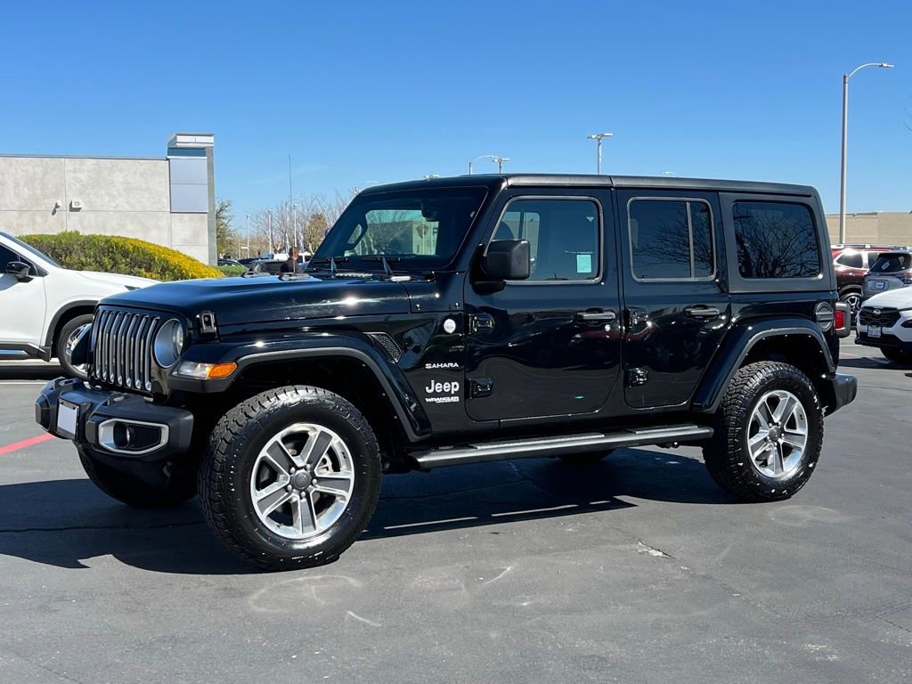 Used 2022 Jeep Wrangler Unlimited Sahara w/ Cold Weather Group AWD/4WD image 7