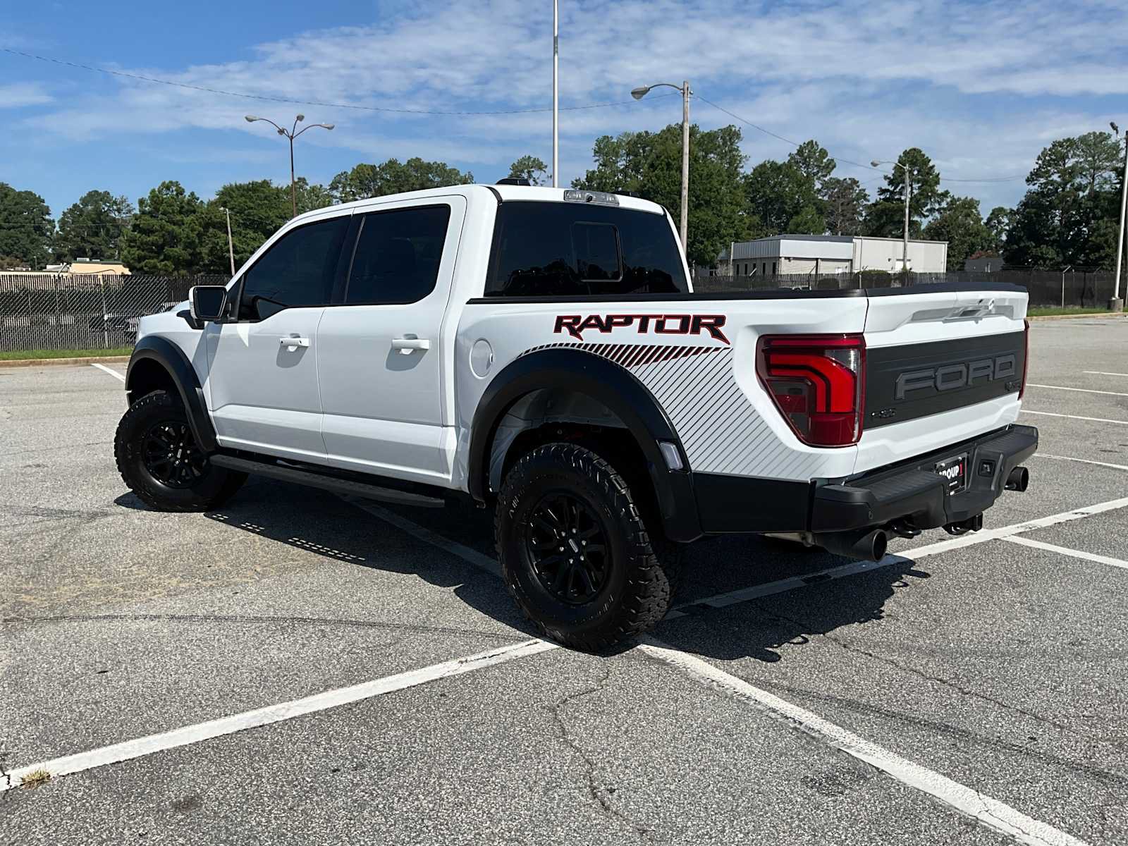 Used 2025 Ford F150 Raptor AWD/4WD image 34
