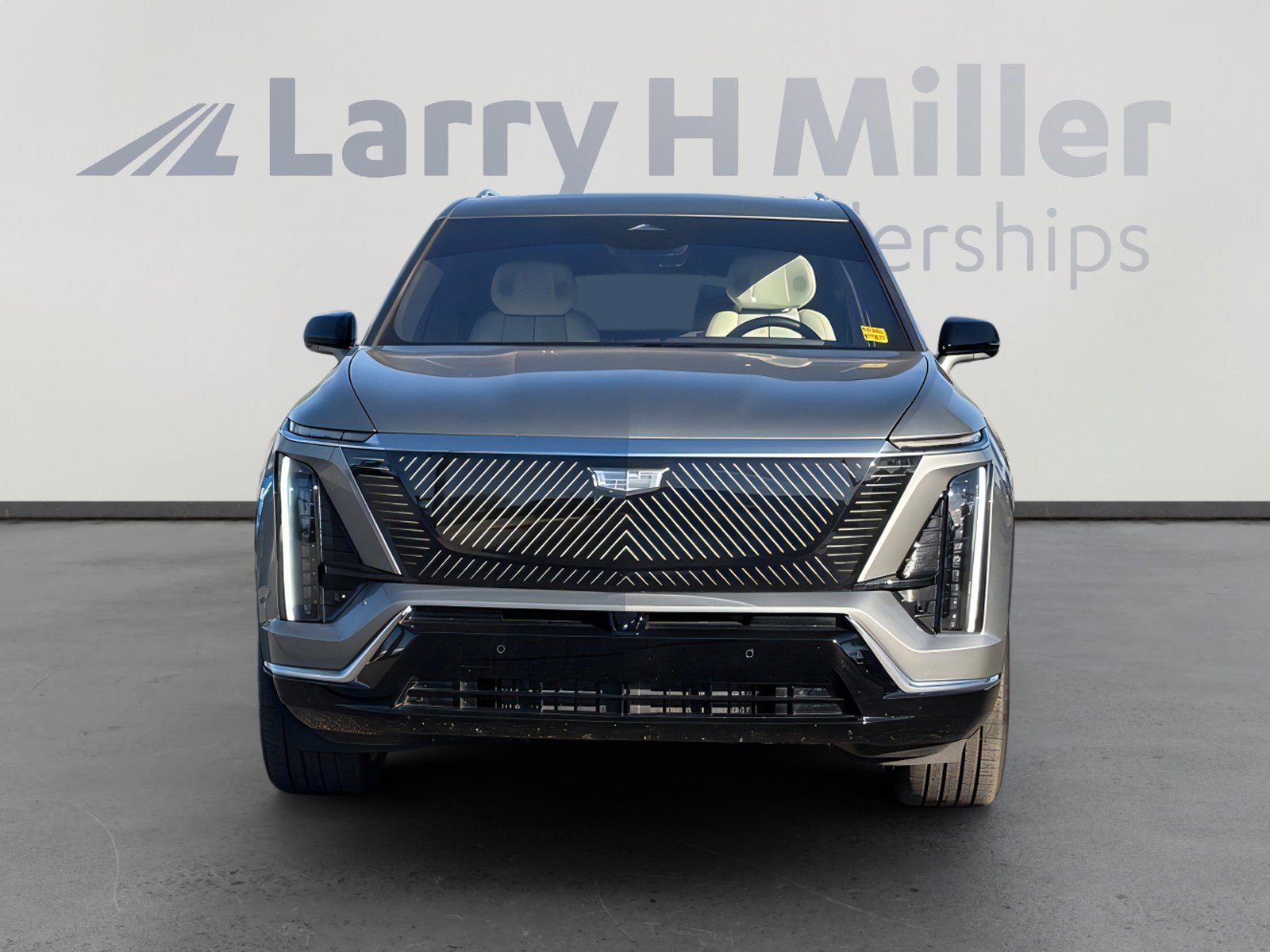 Used 2026 Cadillac Vistiq Luxury image 4