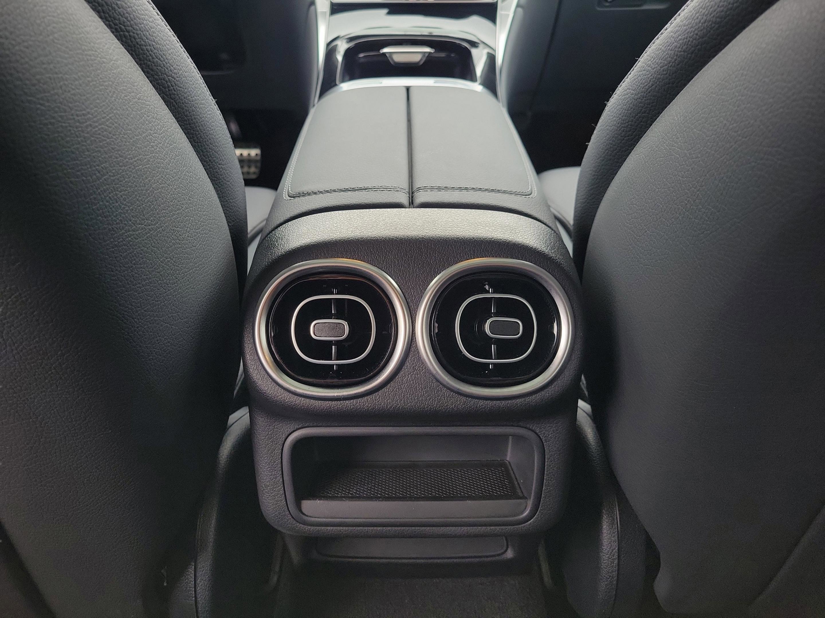 Certified 2026 Mercedes-Benz GLC 300 4MATIC image 11