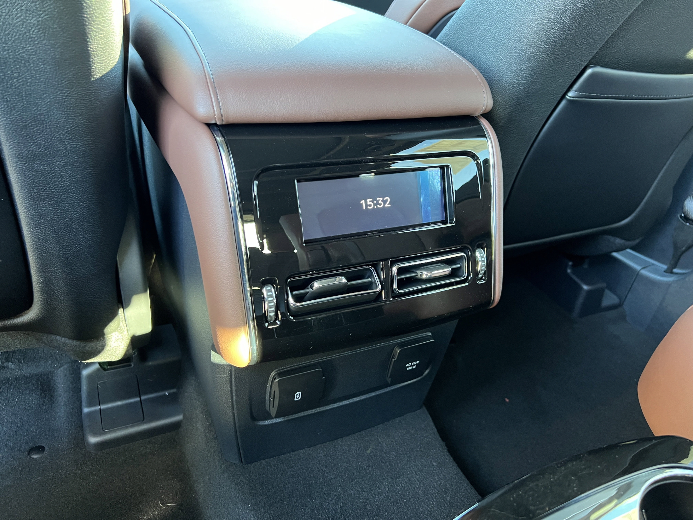 New 2026 Lincoln Aviator Reserve w/ Luxury Package RWD image 22