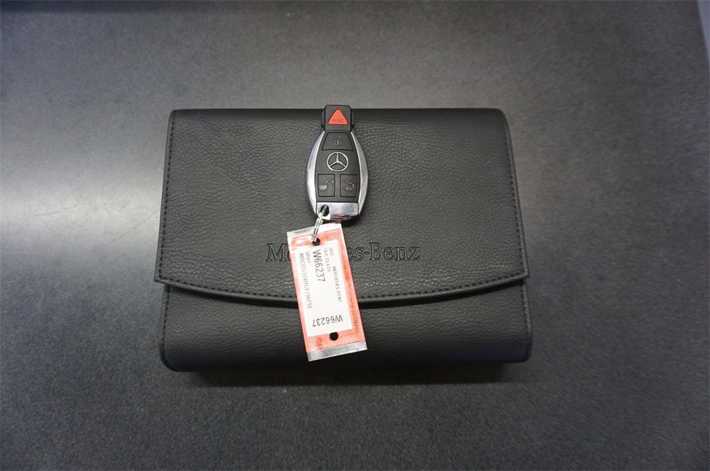 Used 2012 Mercedes-Benz GLK 350 2WD image 17