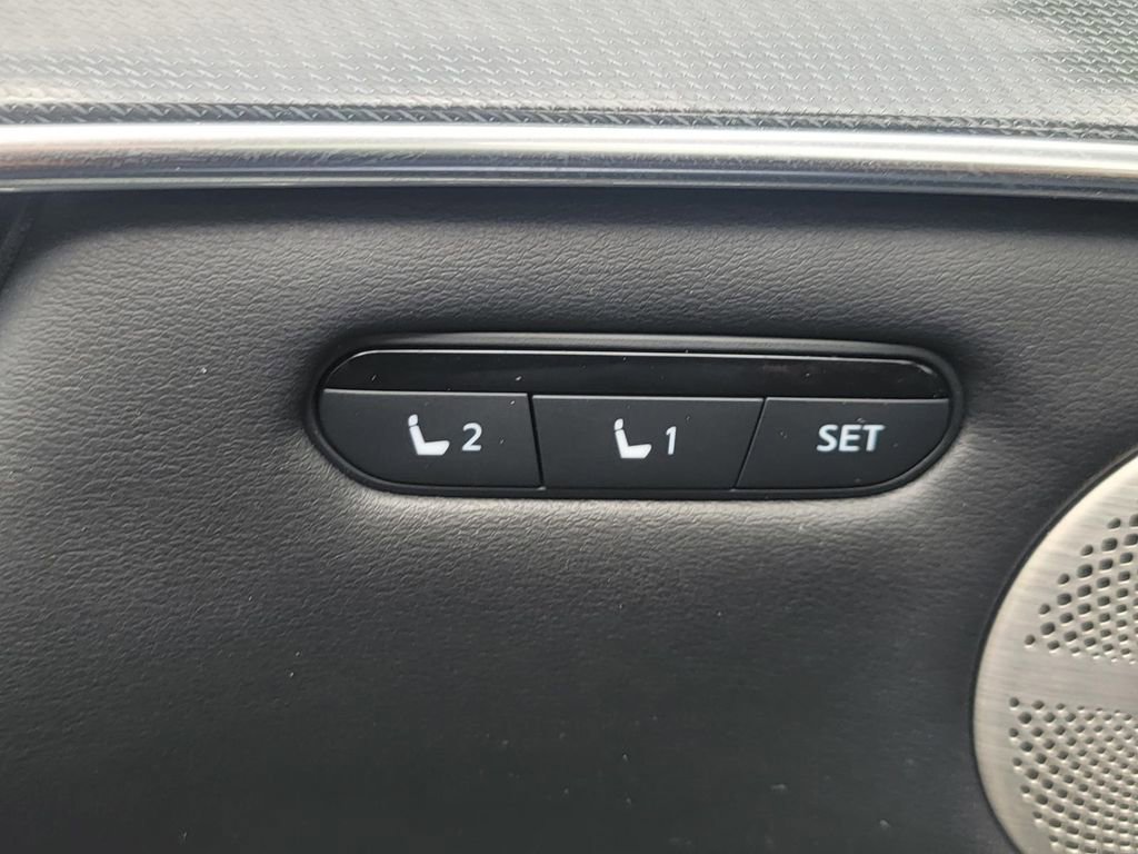 Used 2023 INFINITI QX50 Sport AWD/4WD image 32