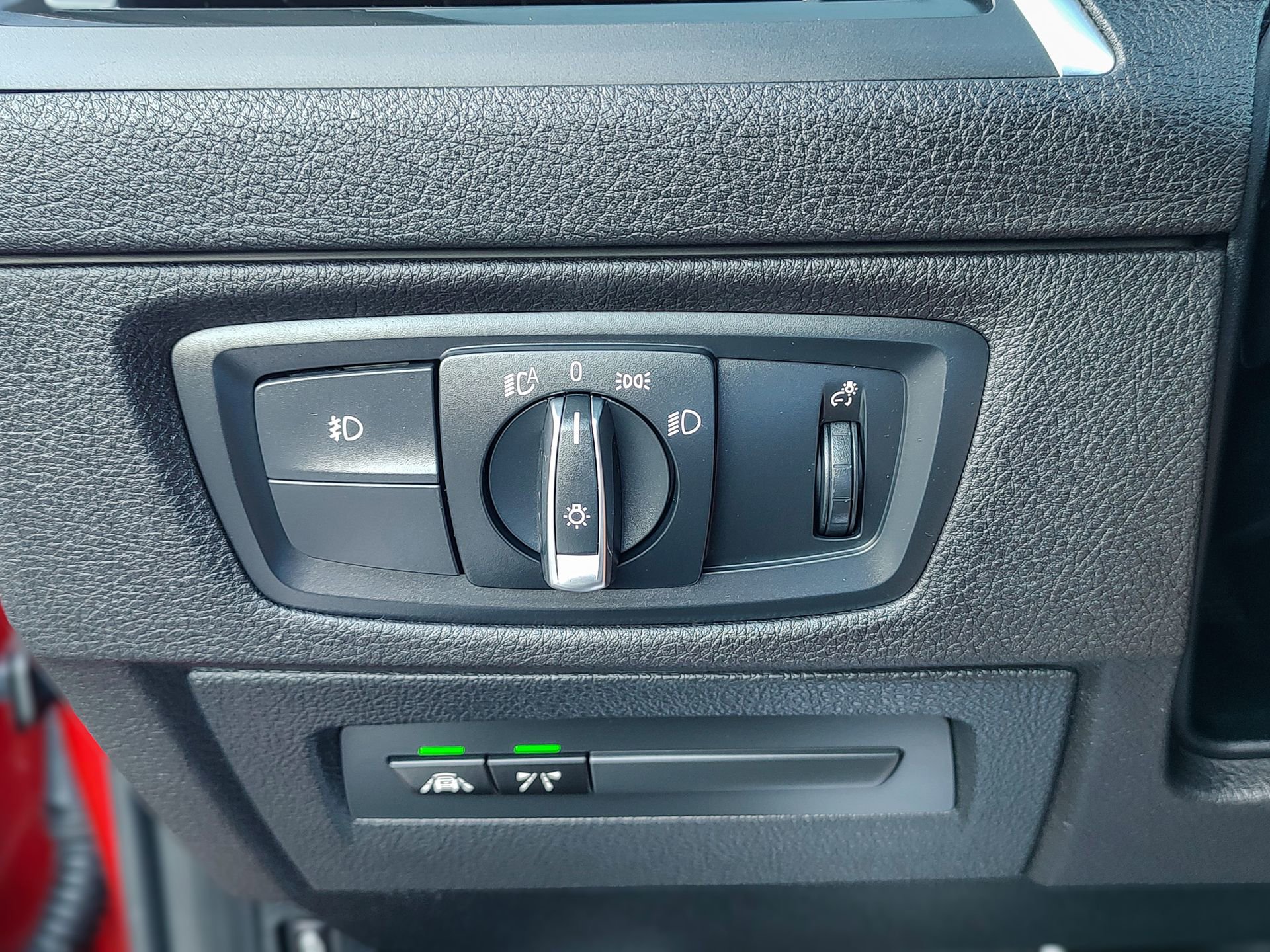 Used 2020 BMW 230i xDrive Convertible w/ Premium Package image 20