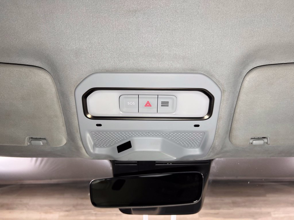 Used 2022 Rivian R1T Adventure AWD/4WD image 20