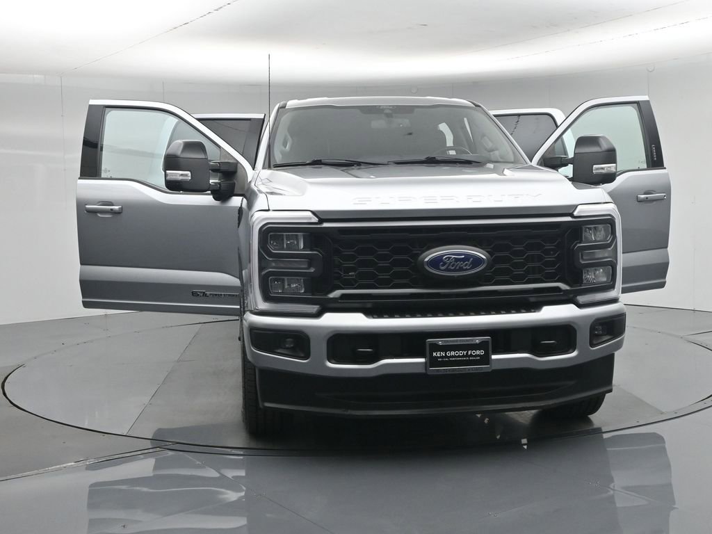 Certified 2024 Ford F250 Lariat w/ Sport Appearance Package AWD/4WD image 38