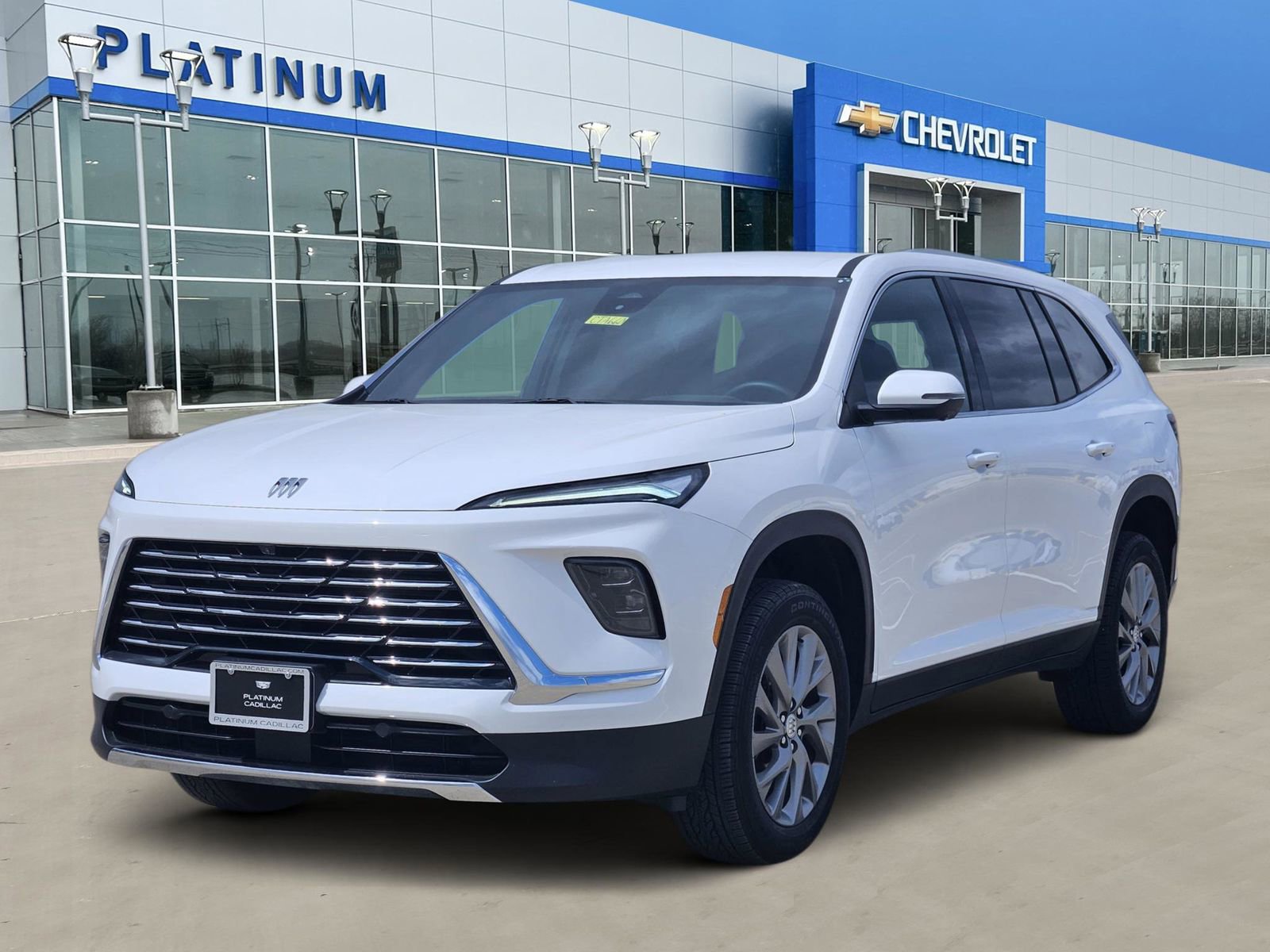 Used 2025 Buick Enclave Preferred image 2