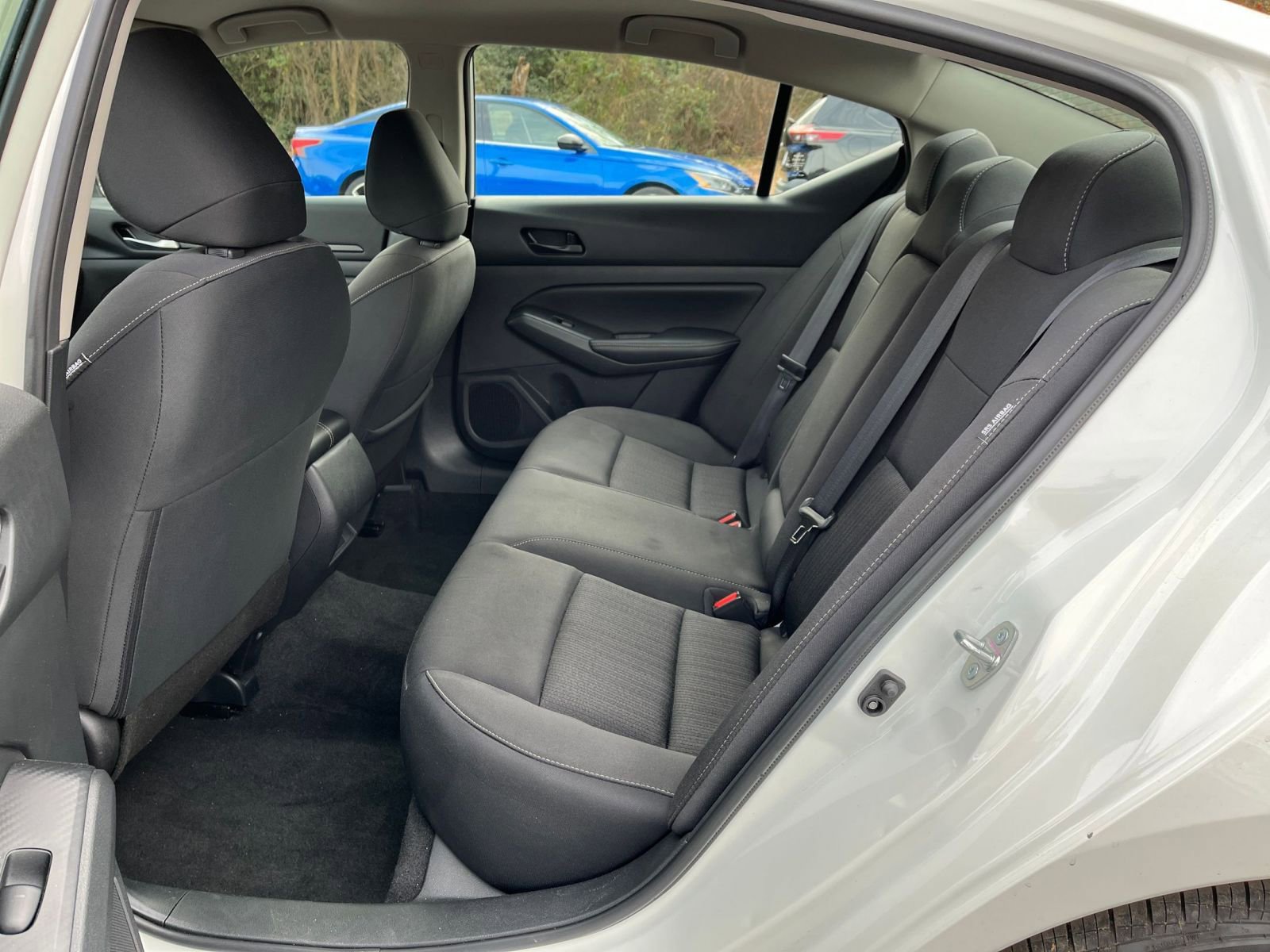 Used 2025 Nissan Altima 2.5 SV image 24