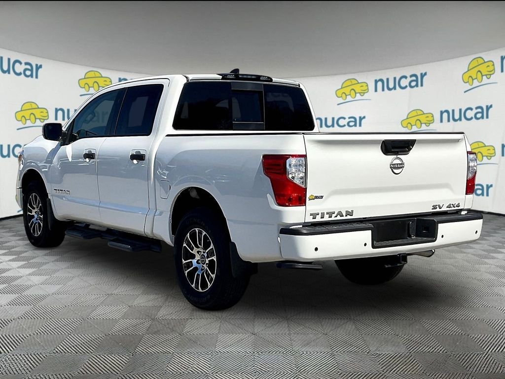 Used 2024 Nissan Titan SV w/ Accessory Utility Package AWD/4WD image 4