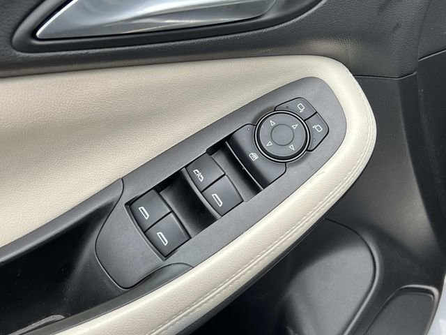 Used 2023 Buick Encore GX Preferred w/ Cold Weather Comfort Package image 16