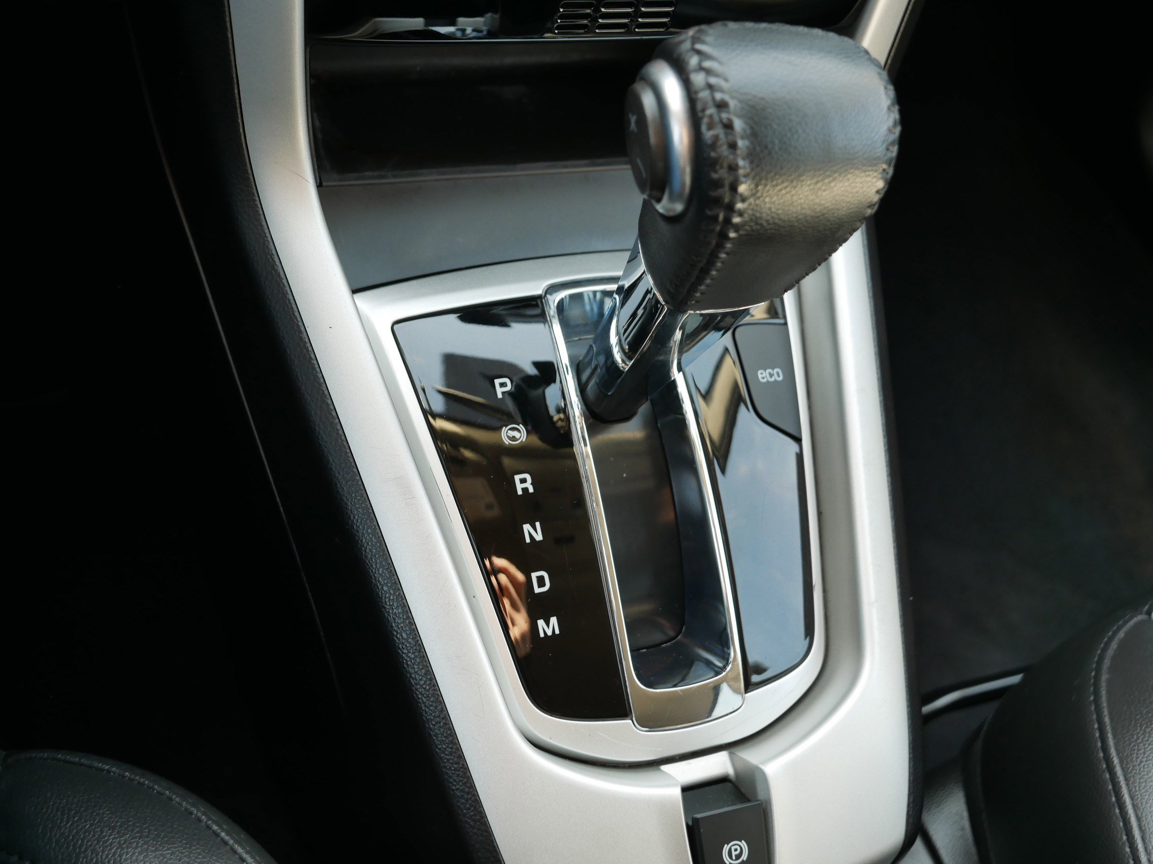 Used 2012 Chevrolet Captiva Sport LT w/ Convenience Package image 24