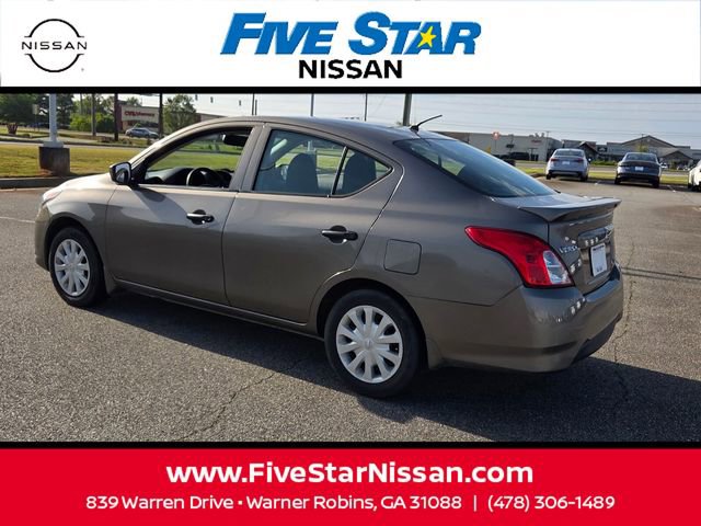 Used 2016 Nissan Versa S Plus image 9