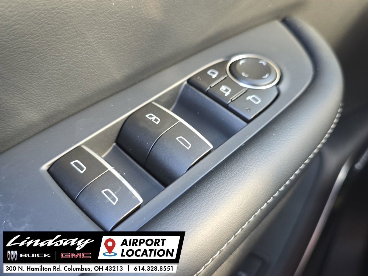 New 2027 Buick Enclave Sport Touring w/ Power Package AWD/4WD image 25