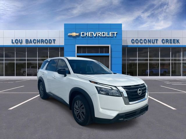 Used 2024 Nissan Pathfinder S