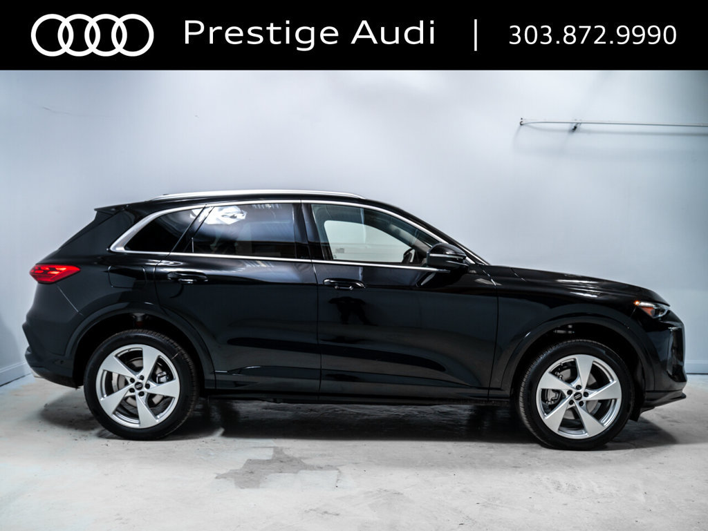 Used 2025 Audi Q5 Premium Plus w/ Premium Plus AWD/4WD image 9