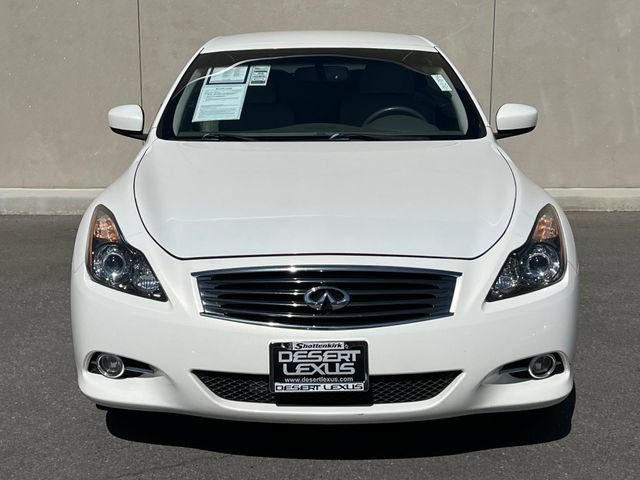 Used 2014 INFINITI Q60 Convertible w/ Premium Package RWD image 3