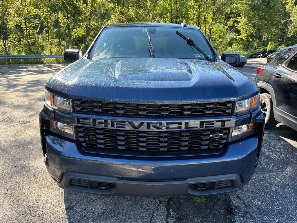 Used 2022 Chevrolet Silverado 1500 Custom AWD/4WD image 2