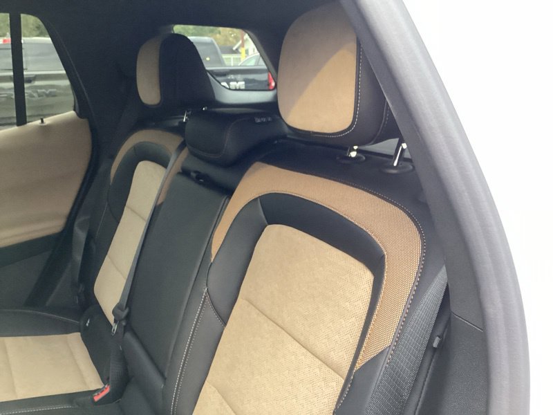 New 2027 Chevrolet Equinox ACTIV w/ Safety and Technology Package AWD/4WD image 17