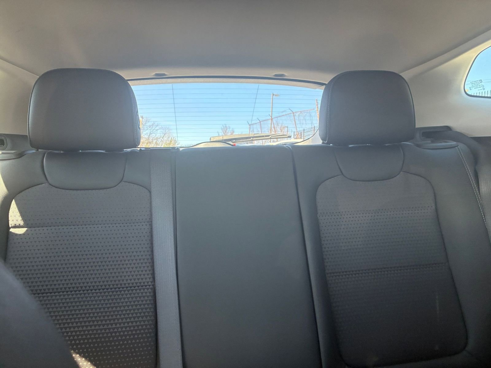 Used 2025 Chevrolet Trax LT image 33