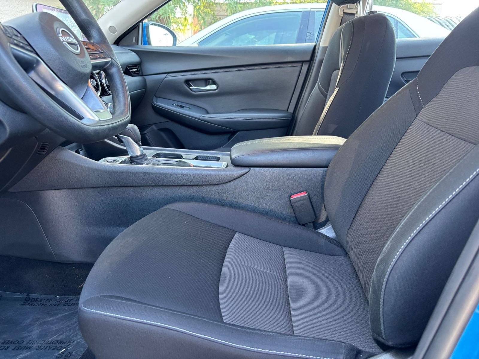 Used 2025 Nissan Sentra SV FWD image 20