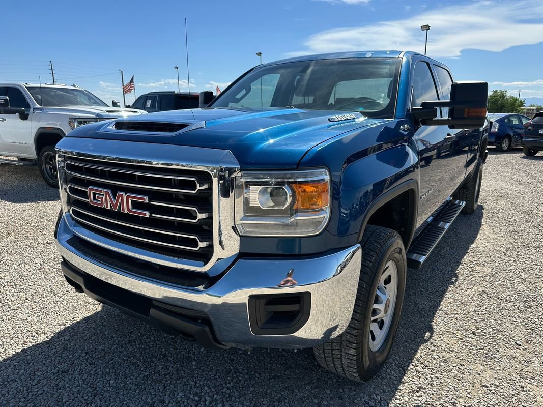 Used 2018 GMC Sierra 3500 4x4 Crew Cab image 4