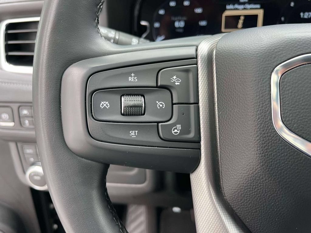 Certified 2023 GMC Yukon Denali AWD/4WD image 32