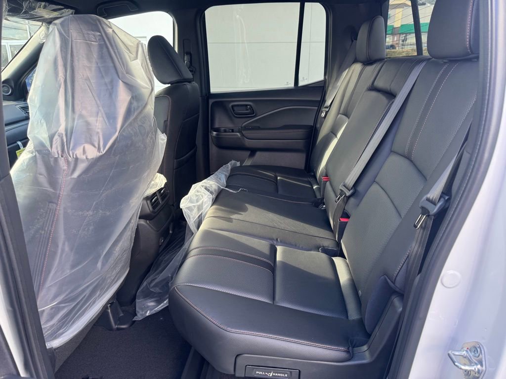 Used 2025 Honda Ridgeline TrailSport image 16