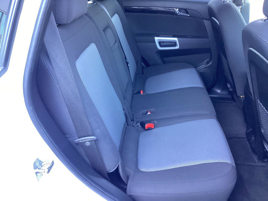 Used 2014 Chevrolet Captiva Sport LS FWD image 18