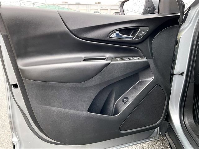 Used 2023 Chevrolet Equinox LT image 9