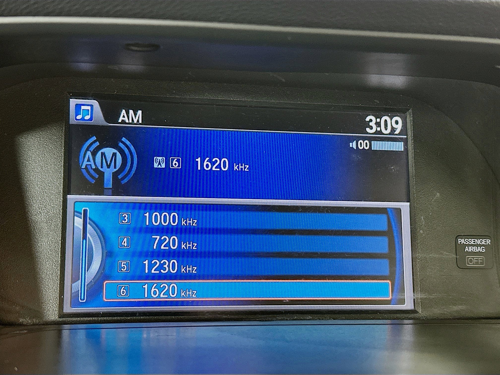 Used 2014 Honda Accord Touring image 14